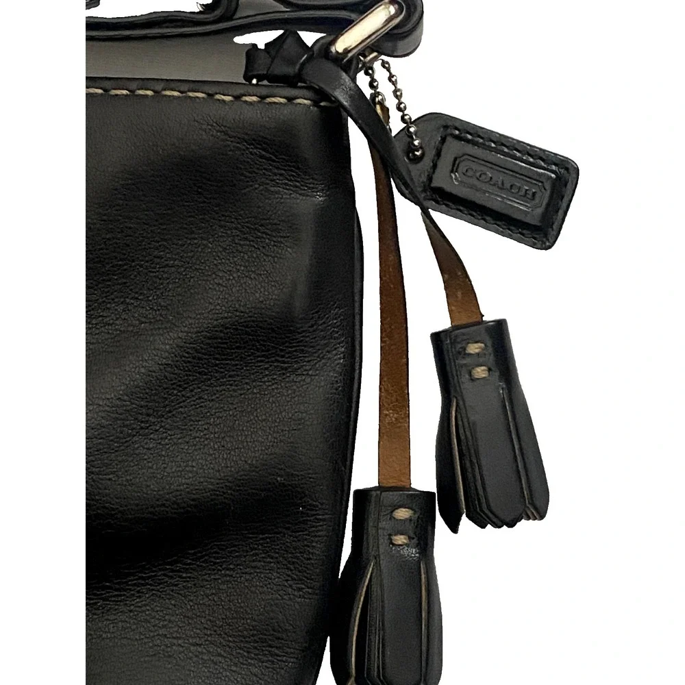 Vtg COACH Black LEATHER Swing Pack Crescent Bag Tassels Crossbody Purse